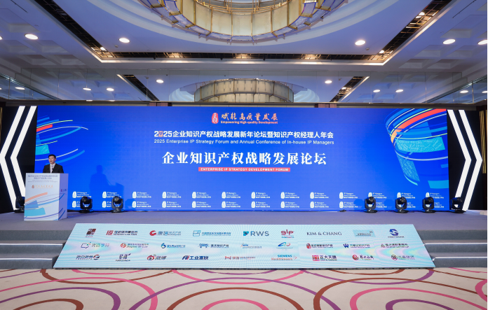 1737596515438403.png 1.png